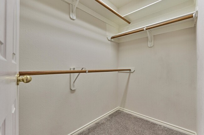 Building Photo - 6403 Sagewalk Ct