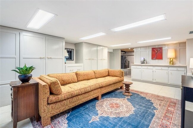 Building Photo - 1119 Palmetto St