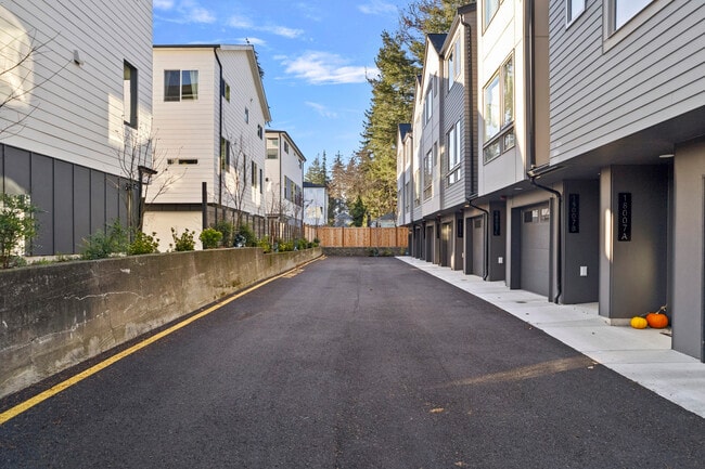 Primary Photo - 18007 3rd Ave NE