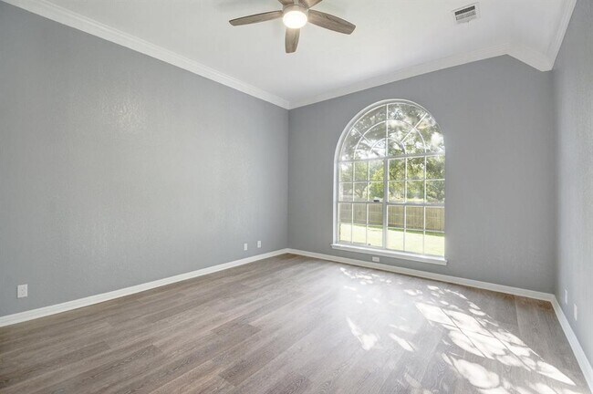 Building Photo - 6563 Needham Ln