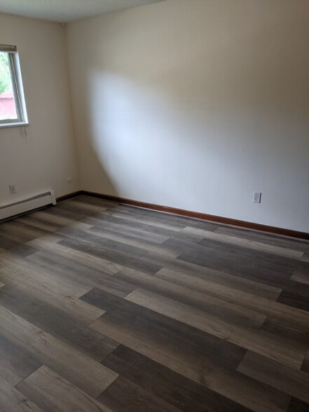 Building Photo - 8990 W 63rd Ave