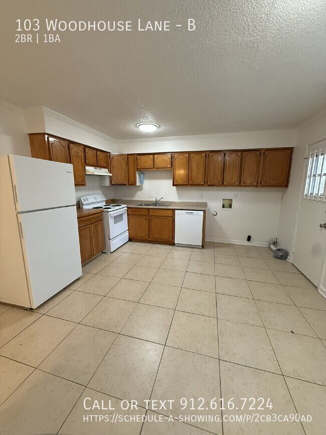 Building Photo - 103 Woodhouse Ln