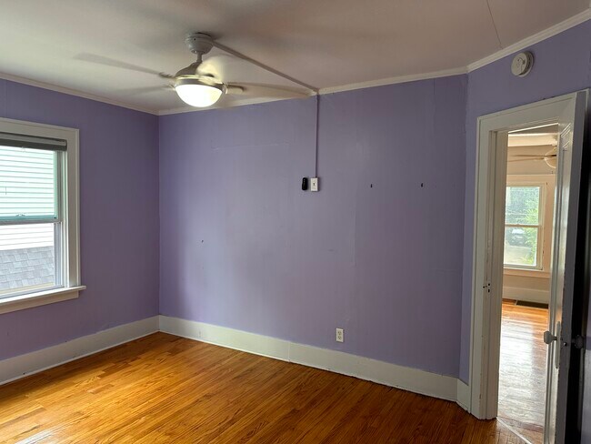 bedroom - 24 Corinne St SW