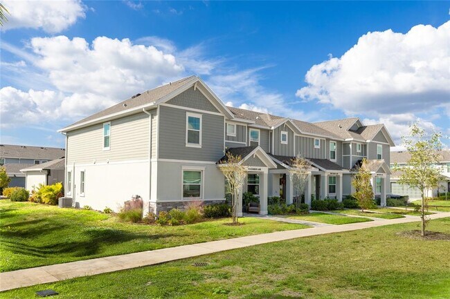 Building Photo - 1808 Fender Ln