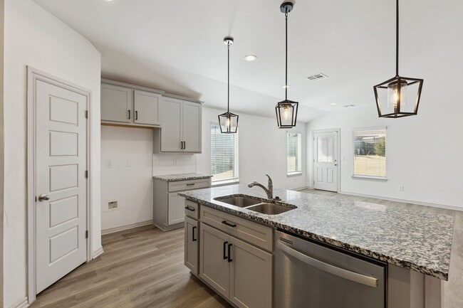 Building Photo - Stunning 4-Bed Home in Deer Creek Schools with Open Floorplan & Community Amenities