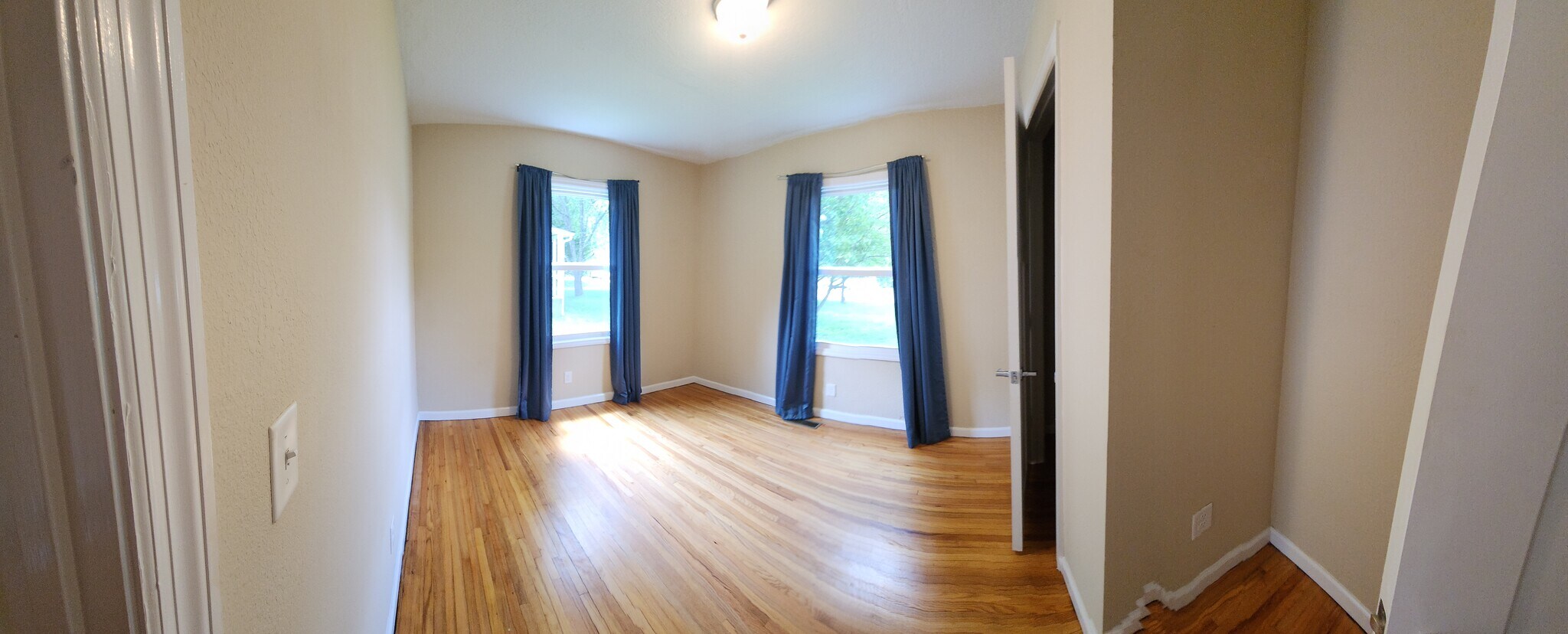 Building Photo - 4207 DuPont St