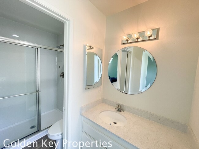 Building Photo - Charming 2 Bedroom, 2.5 Bathroom Condo – Pepperwood Villas, Oceanside