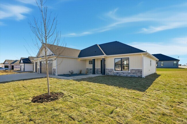 Building Photo - 14591 Wellstead Dr