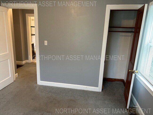 Building Photo - Cozy 4-Bedroom 1 Bath Home  in Peaceful Lo...