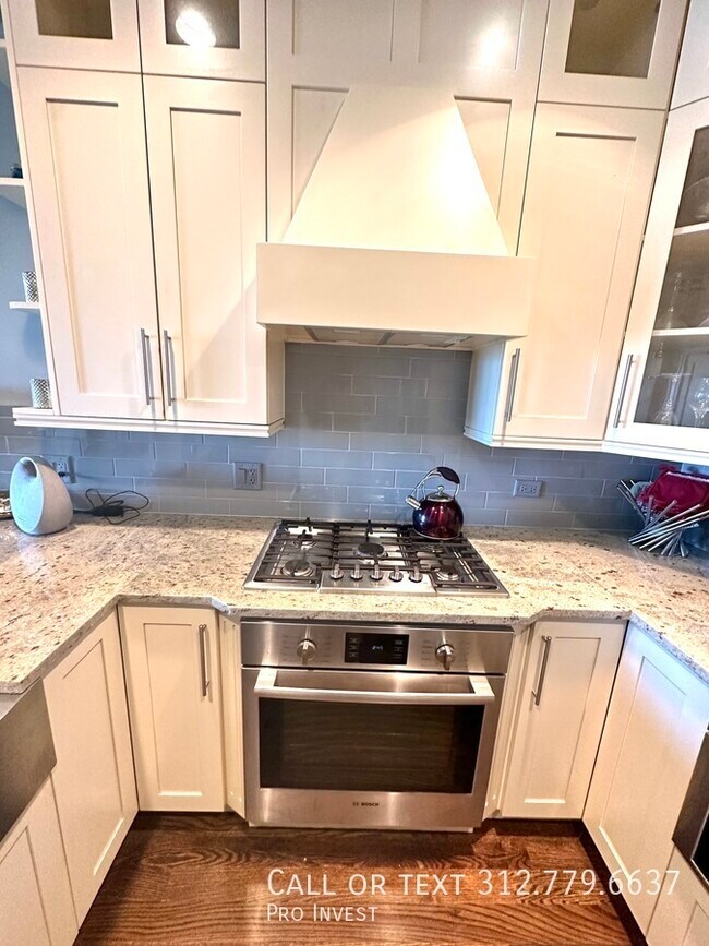 Building Photo - New construction 8 unit building. Come see...