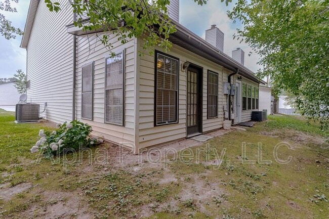 Building Photo - 132 Shockley St