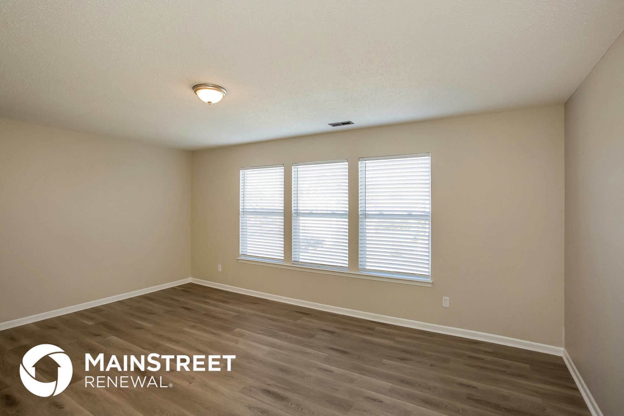 Building Photo - 10801 Sweetsen Rd