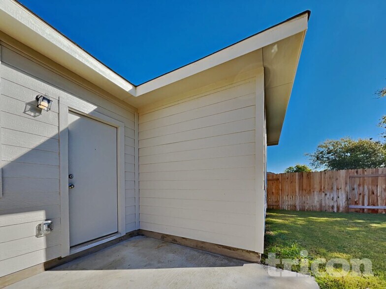 Building Photo - 3548 Catlett Crk Rd