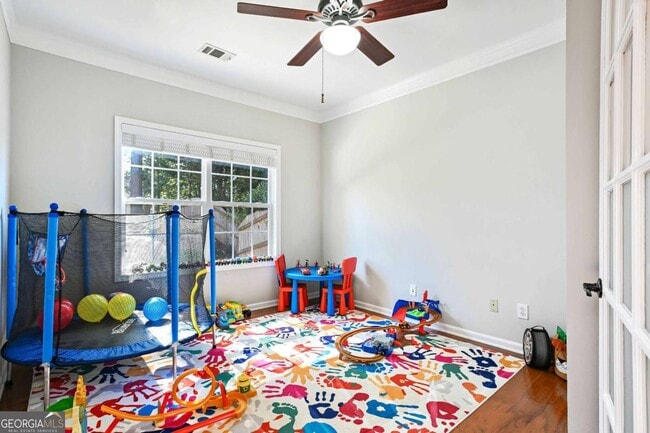 Building Photo - 2675 Huddlestone Way