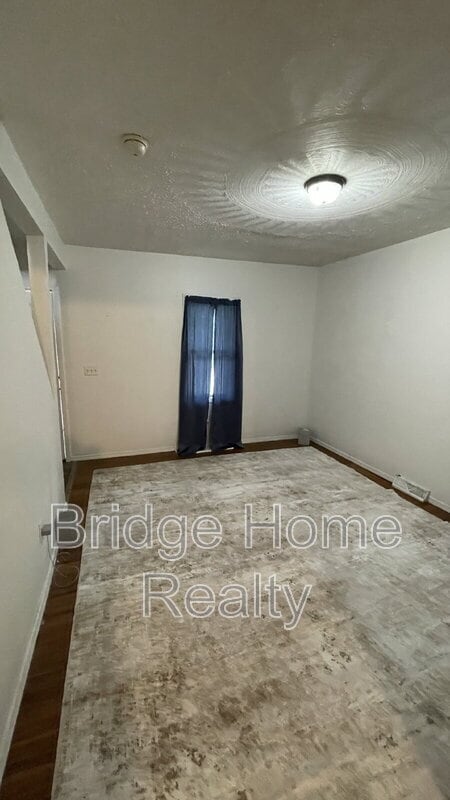 Building Photo - 62 Whiteman Ave