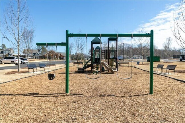 Building Photo - 3065 Cambridge Ml St