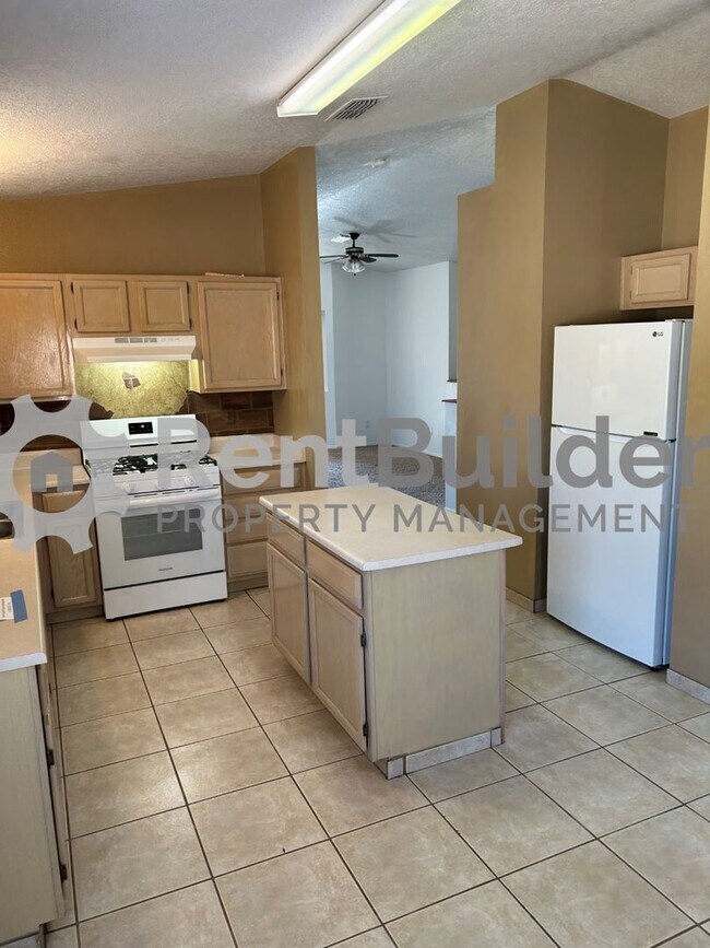 Building Photo - 10749 Capricorn Pl NW