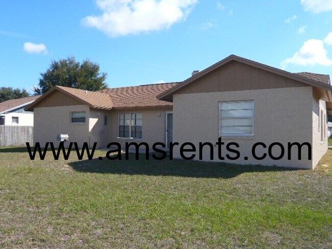 Building Photo - Spacious 4-bedroom Home in Kissimmee