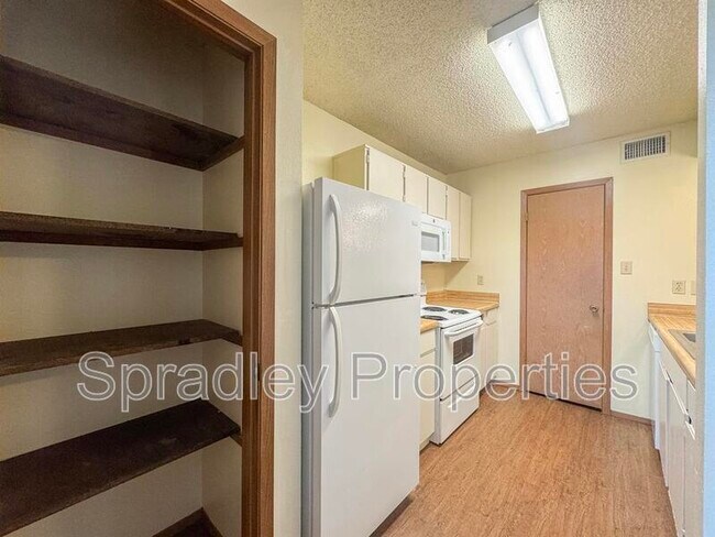 Building Photo - Troy Terrace Apartments