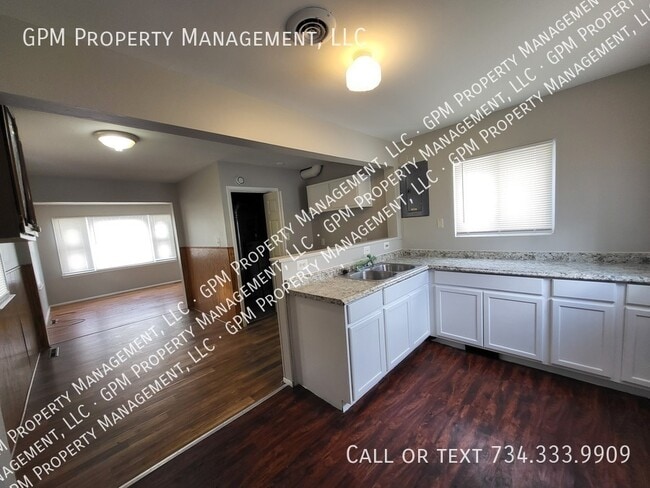 Building Photo - 6339 Hampden St