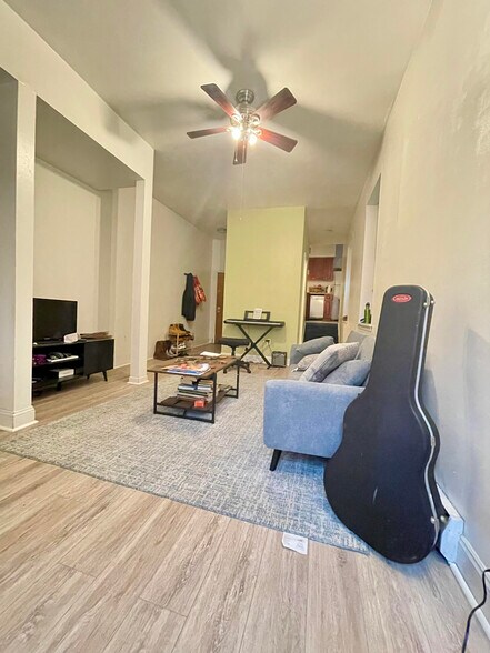 Building Photo - 1530 Mount Vernon St