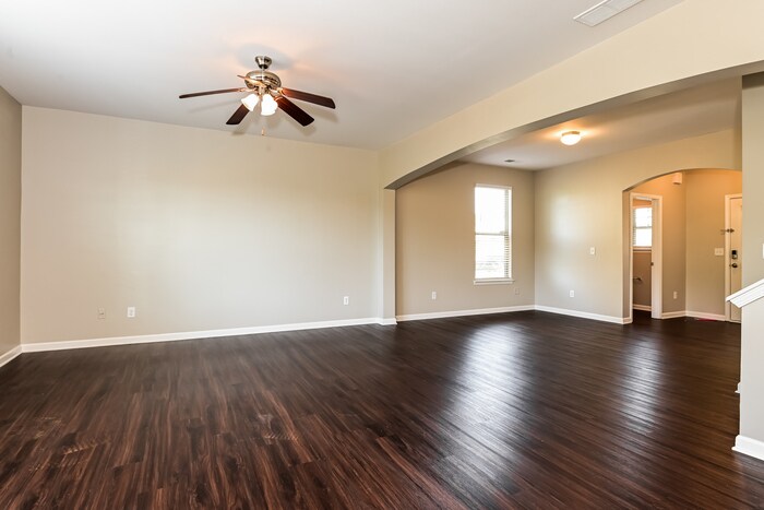 Building Photo - 166 Biscayne Terrace
