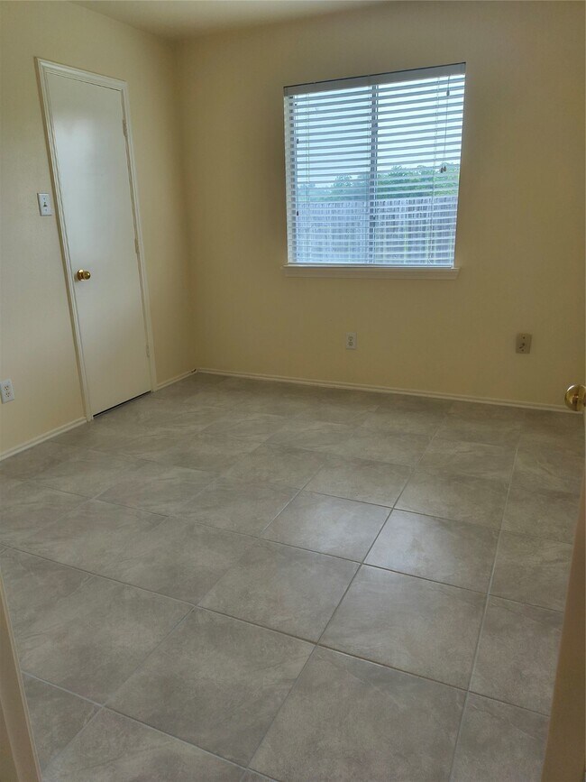 Building Photo - 11723 Berry Meadow Dr