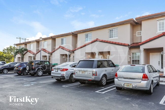 Building Photo - 17166 SW 138th Ct