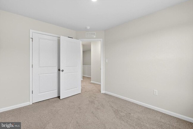 Building Photo - 159 Sandy Rdg Rd