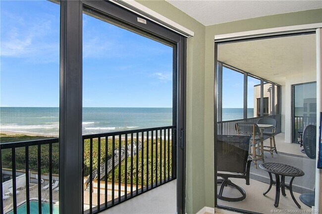 Building Photo - 2375 NE Ocean Blvd