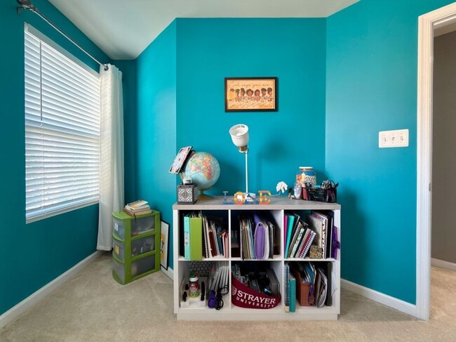 Building Photo - 2711 Coppersmith Pl