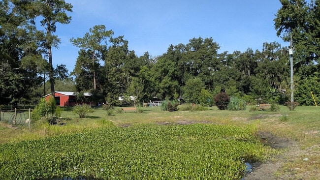 Building Photo - 1208 County Rd 315