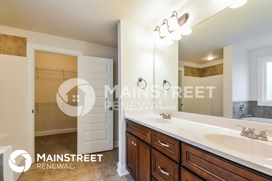 Building Photo - 313 Drema Ct