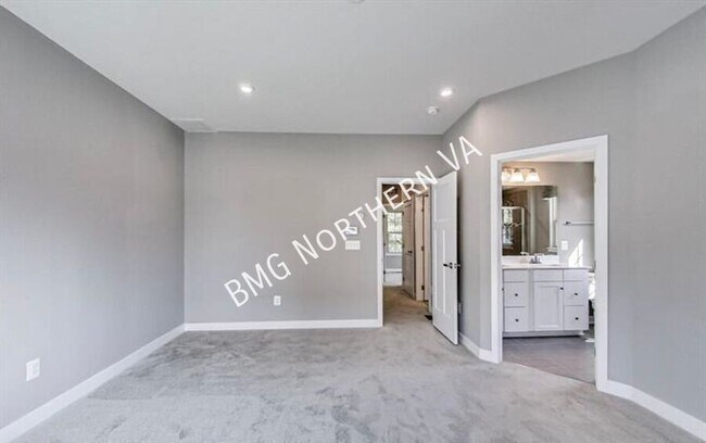 Building Photo - 4511 Joseph Bristow Ln