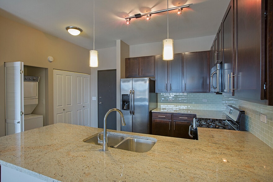 Primary Photo - The Shelby