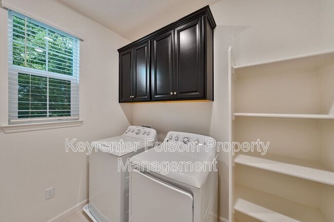 Building Photo - 3057 Bernini Pl
