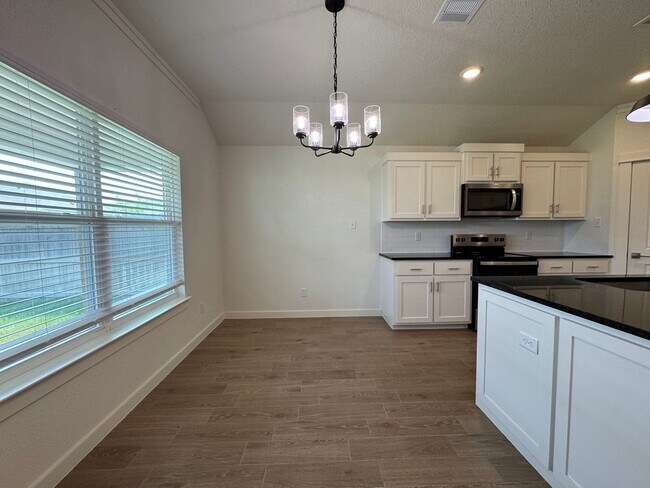 Building Photo - 4-Bedroom House for Rent in Temple