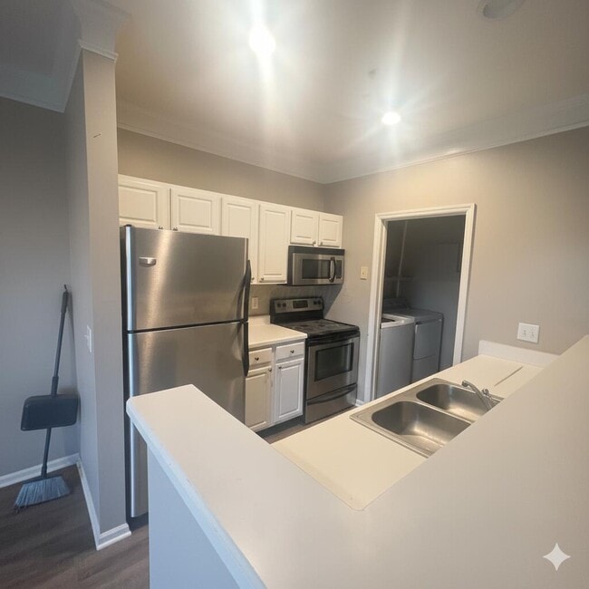 Building Photo - 6067 Craughwell Ln