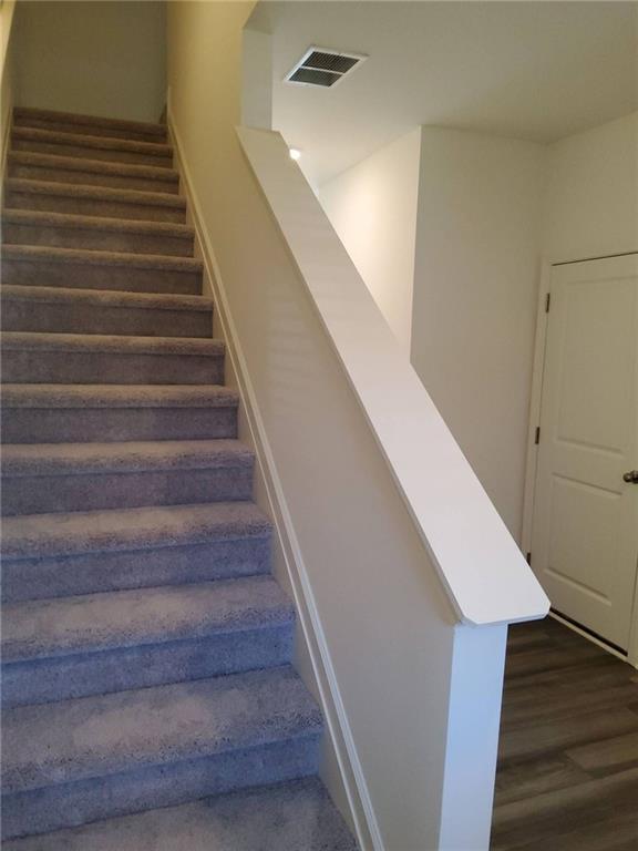 Building Photo - 184 Swindon Dr