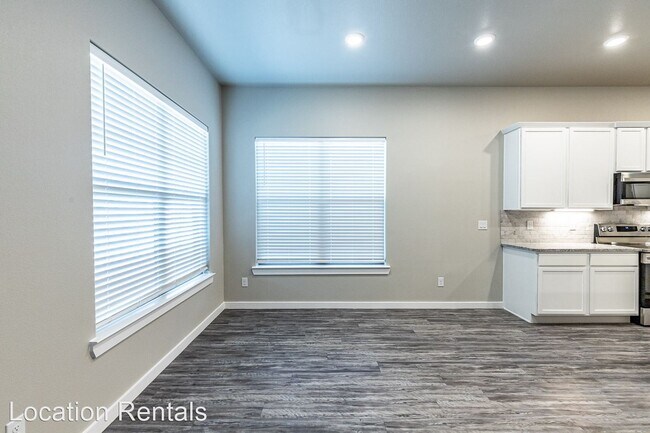 Building Photo - 4 br, 2 bath House - 7528 98th Place