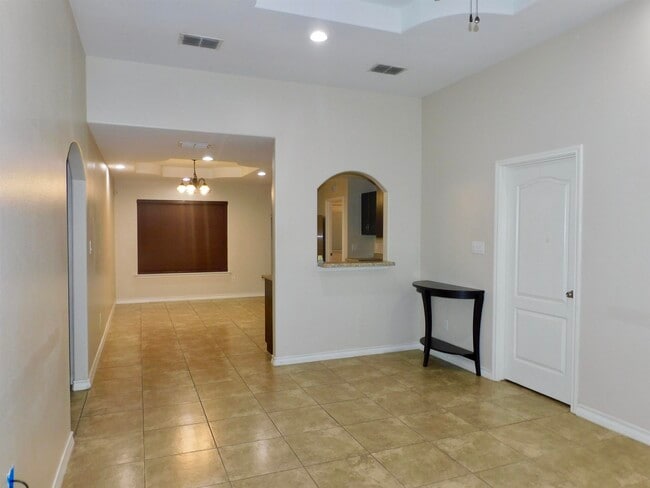 Building Photo - 1511 Cozumel Dr