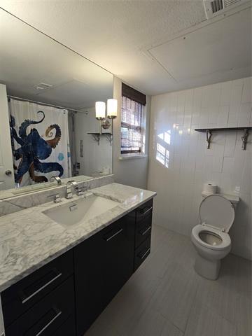 Building Photo - 5200 Martel Ave