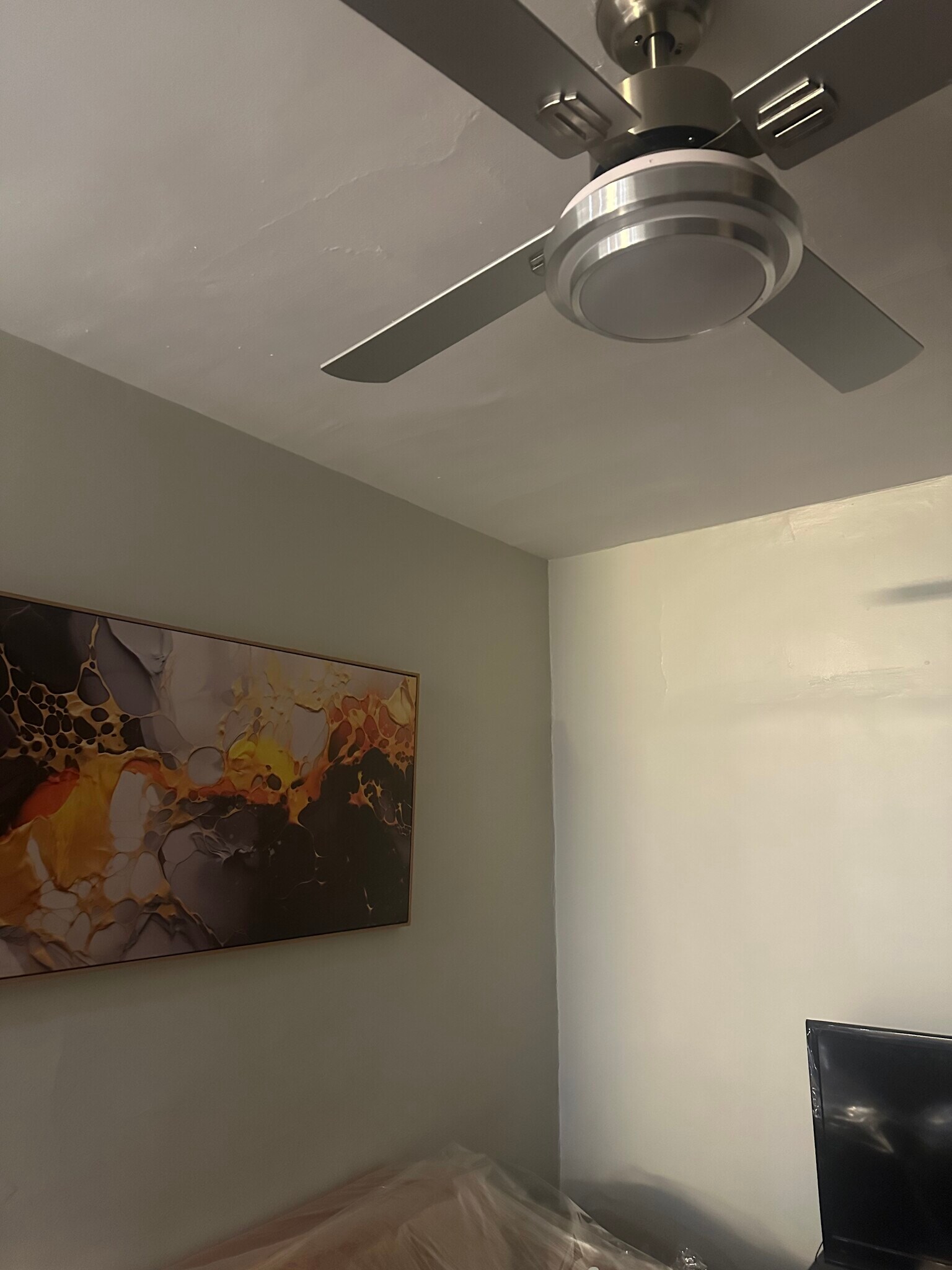 Building Photo - 4911 W Girard Ave