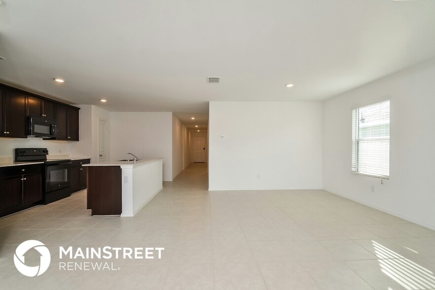 Building Photo - 122 Lemongrass Dr