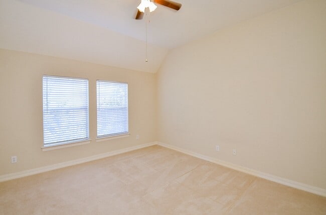 Primary Photo - 7934 Woodcrest Ct