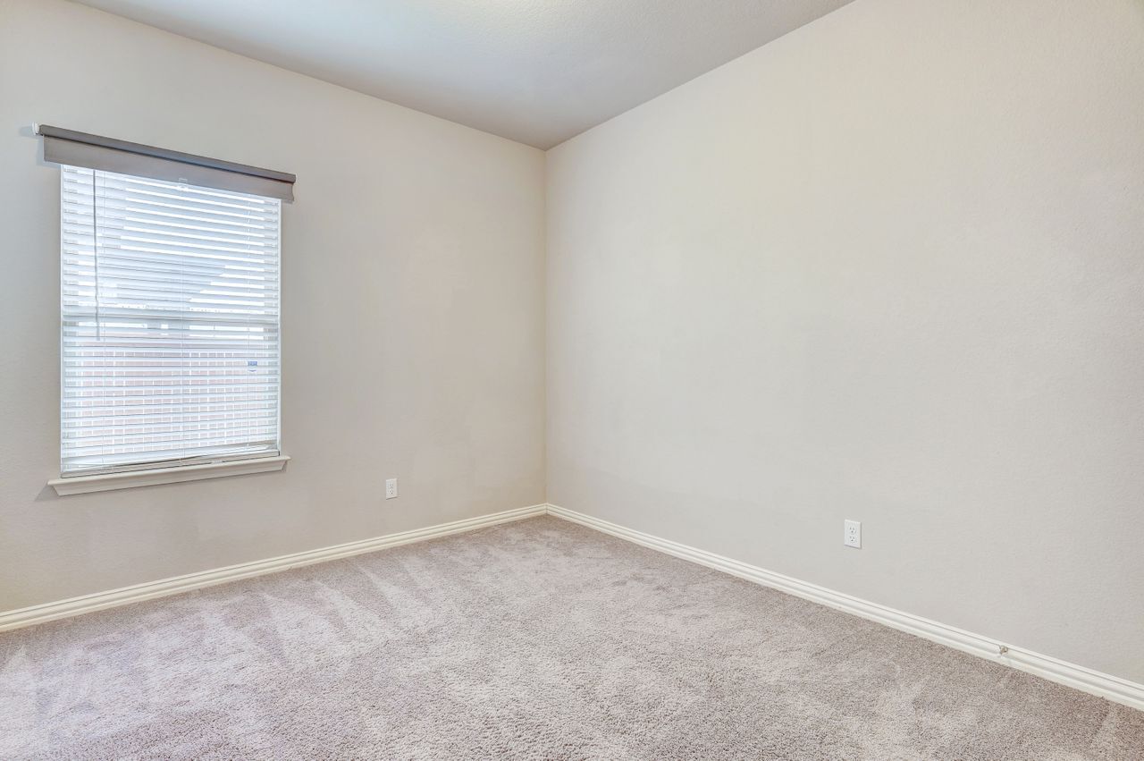 Building Photo - 213 Mindy Way