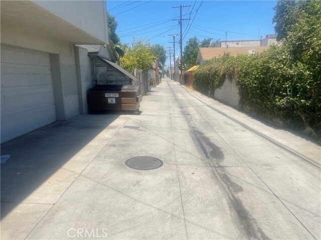Building Photo - 6510 Marbrisa Ave