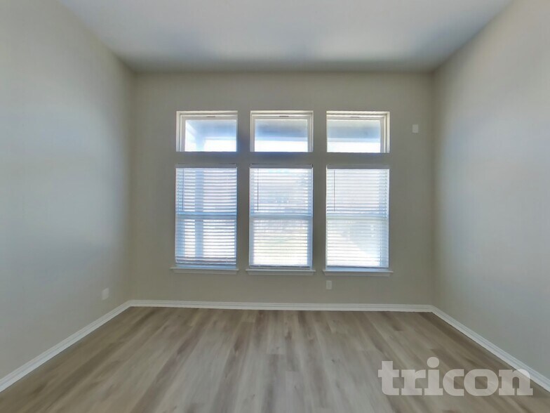 Building Photo - 7950 Headwaters Trail