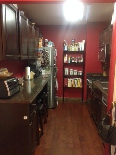 Kitchen - 77 Pond Ave