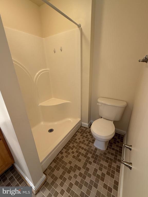 Building Photo - 61 Sire Way
